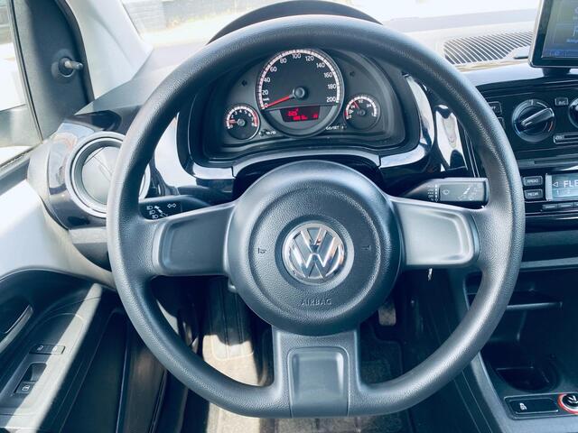 Volkswagen UP 1.0 move up BlueMotion Airco