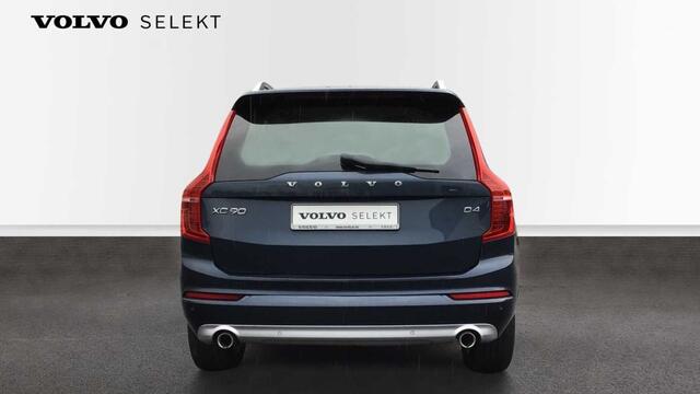 Volvo XC90 Momentum-7 places-D4 Geartronic-Cuir