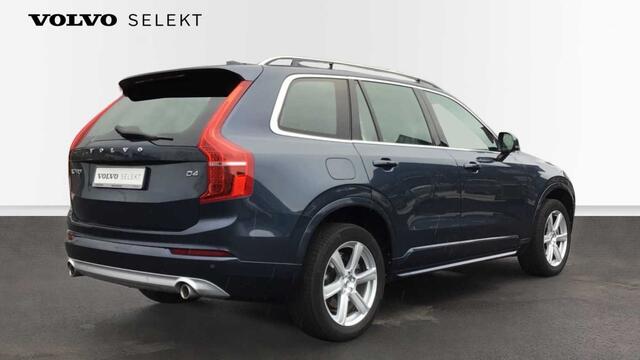 Volvo XC90 Momentum-7 places-D4 Geartronic-Cuir