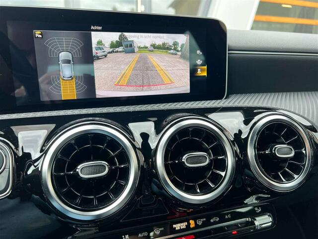 Mercedes-Benz A-Klasse NAVI - CAMERA - LEDER- LED - 66000KM - GARANTIE