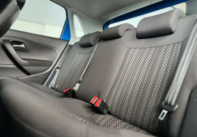 Volkswagen Polo 1.0i 1er propri�taire garantie 12 mois