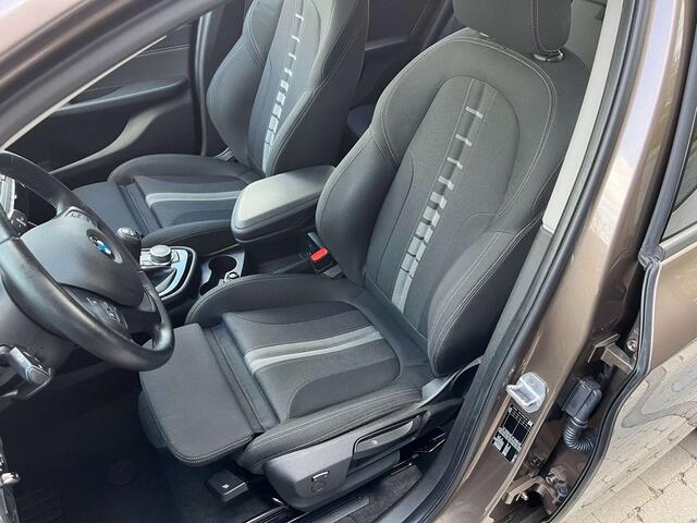 BMW 2-Serie 216 216i Active Facelift Sportzetels/Gps/Cruise