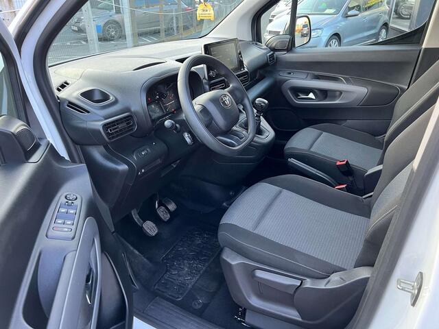 Toyota Proace 1.2cc 5PLCLIMANAVIAndroidUSBBT