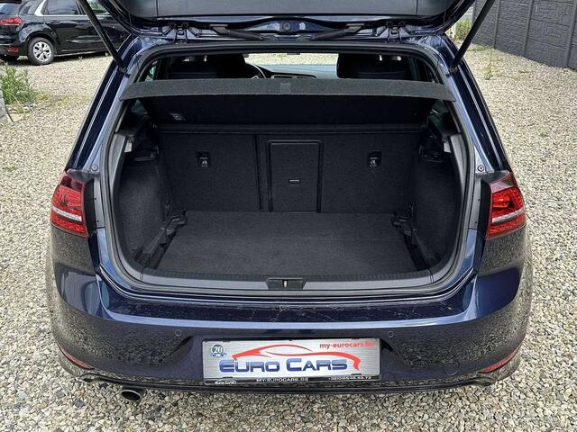 Volkswagen Golf 1.6 CR TDi Highline R line FULL XENON/LED/ALCANTAR