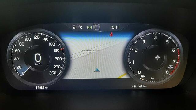 Volvo XC40 Momentum Core, T2