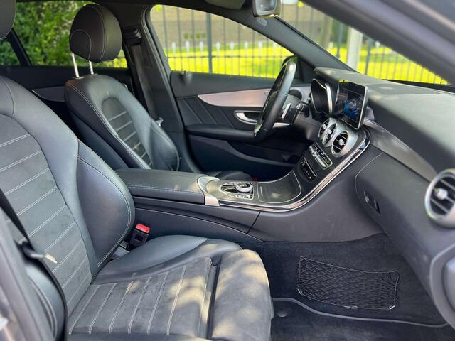 Mercedes-Benz C-Klasse 300 e Break AMG Hybride