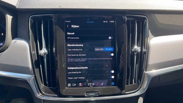 Volvo V90 Cross Country Plus, B4 AWD mildhybrid, Diesel
