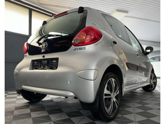 Toyota Aygo 1.0i 1er propri�taire garantie 12 mois