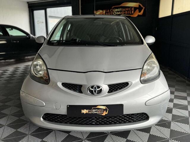 Toyota Aygo 1.0i 1er propri�taire garantie 12 mois