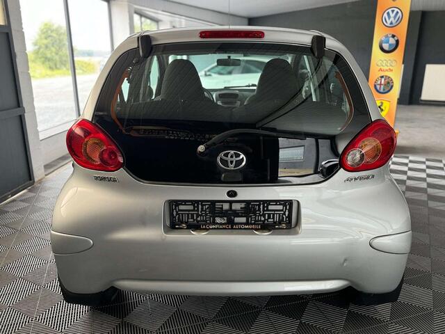 Toyota Aygo 1.0i 1er propri�taire garantie 12 mois