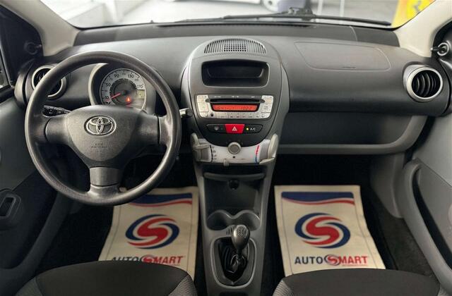 Toyota Aygo 1.0i 1er propri�taire garantie 12 mois