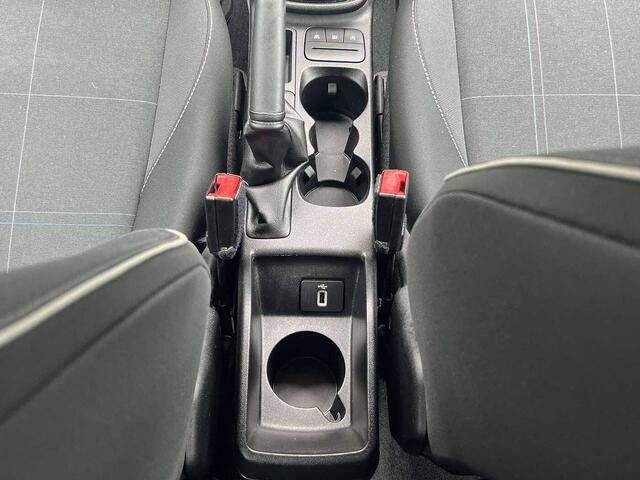Ford Fiesta 1.5 TDCi Busines  CARPLAY BLUETOOHT PDC  CRUISE