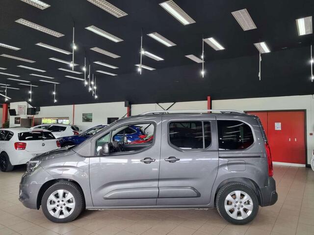Opel Combo 1.5 D Automatik Start/Stop Innovation7-PLAATSEN