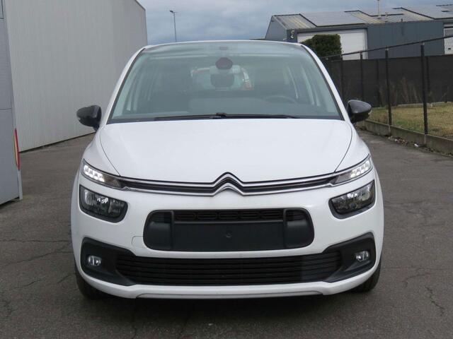 Citroen C4 Grand 1.2 PureTech 7 plaatsen - Navi app - PDC - Alu