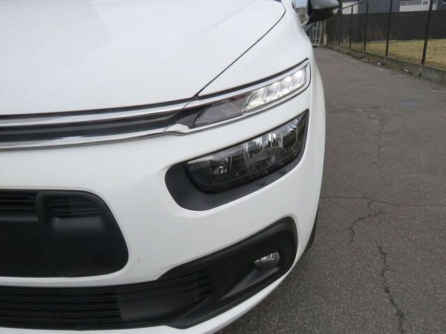 Citroen C4 Grand 1.2 PureTech 7 plaatsen - Navi app - PDC - Alu