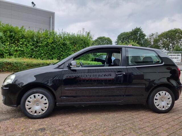Volkswagen Polo 1.4-16V Optive