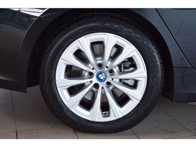 BMW 3-Serie 330 2.0 PHEV CameraDigital CockpitNavigatie