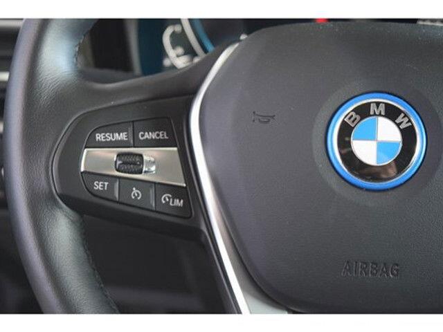 BMW 3-Serie 330 2.0 PHEV CameraDigital CockpitNavigatie