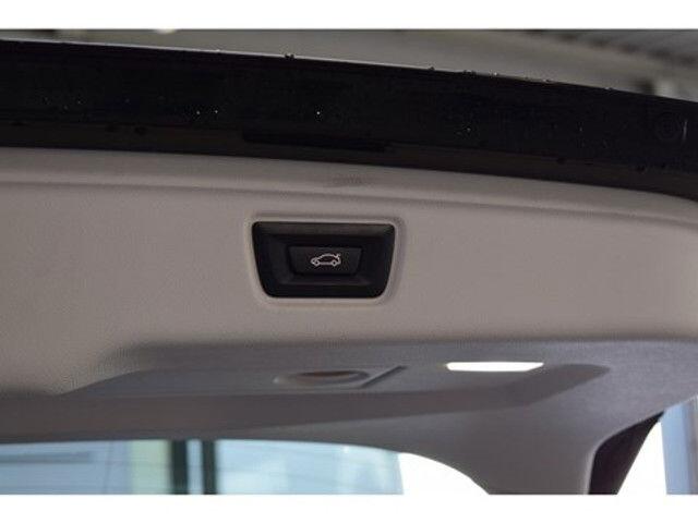 BMW 3-Serie 330 2.0 PHEV CameraDigital CockpitNavigatie