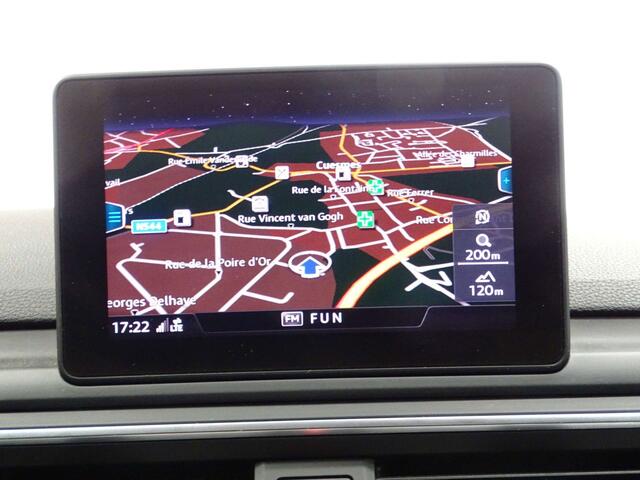 Audi A4 35TDi Avant Design STronic XENON-NAVI-PARKING
