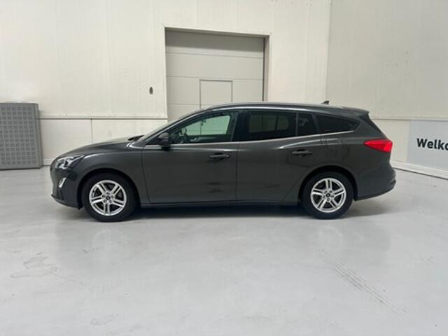 Ford Focus  Benzine 100pk - GPS 