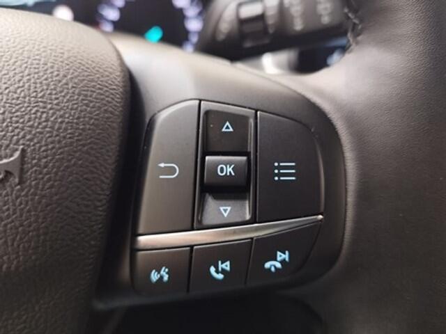 Ford Focus  Titanium - Clipper - Benzine 