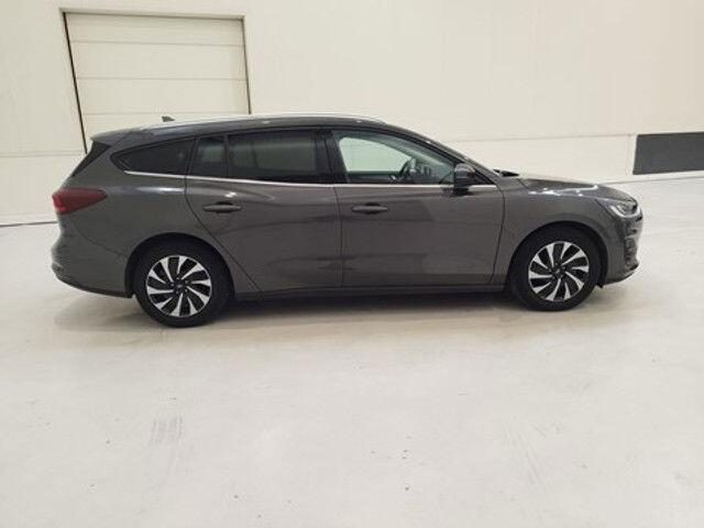 Ford Focus  Titanium - Clipper - Benzine 