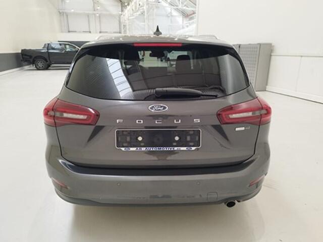 Ford Focus  Titanium - Clipper - Benzine 