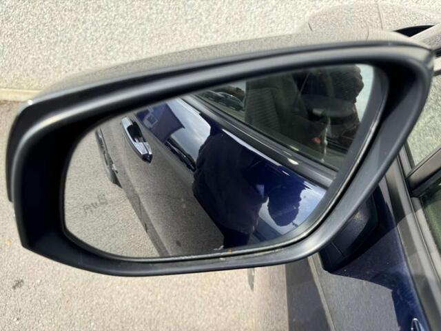 Toyota RAV4 Style hybrid Full Option
