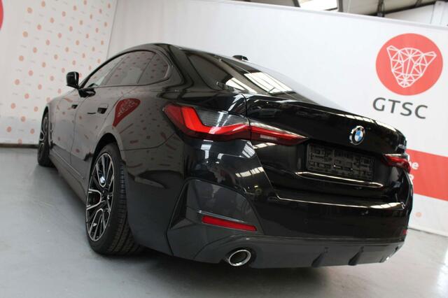 BMW 4-Serie 420 420iA, M-pakket, Pano dak, Active Guard,