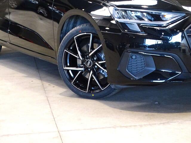 Audi A3 SPORTBACK 30TDi Adv. New CARPLAY-CUIR-NAVI-LED