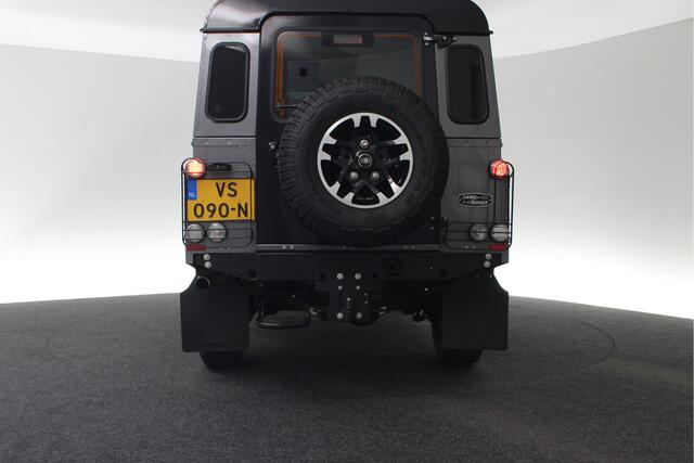 Land Rover Defender 2.2 D SW 110 Adventure, NL-Auto, BTW Auto, 1e Eigenaar.