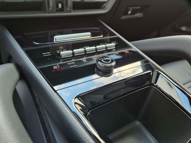 Porsche Cayenne 3.0 Turbo V6 PHEVCOUPEKEYLESSACCSPORT CHRONO