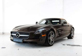 Mercedes-Benz SLS