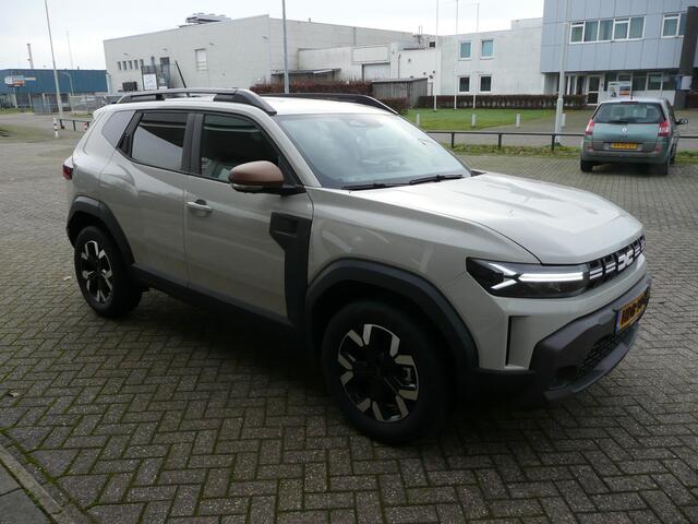 Dacia Duster 1.6 Full-Hybrid 140 AUT Extreme, PACK WINTER/ PACK PARKING/ PACK TECHNO MEDIA NAV/ ETC... STAAT 1e EIGENAAR DEMO RIJKLAAR