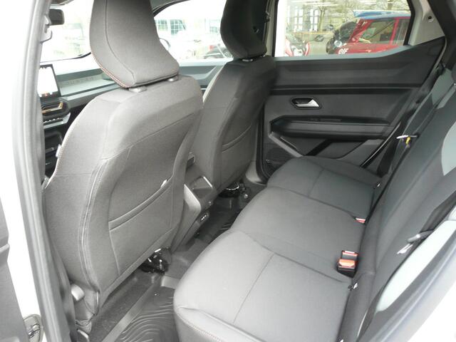 Dacia Duster 1.6 Full-Hybrid 140 AUT Extreme, PACK WINTER/ PACK PARKING/ PACK TECHNO MEDIA NAV/ ETC... STAAT 1e EIGENAAR DEMO RIJKLAAR