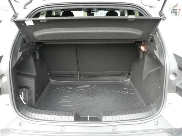 Dacia Duster 1.6 Full-Hybrid 140 AUT Extreme, PACK WINTER/ PACK PARKING/ PACK TECHNO MEDIA NAV/ ETC... STAAT 1e EIGENAAR DEMO RIJKLAAR