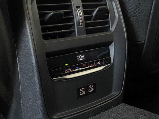 BMW 3-Serie 318 2.0 TouringApp ConnectNavigatieDigital Cockpit