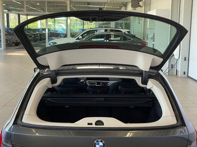BMW 3-Serie 318 2.0 TouringApp ConnectNavigatieDigital Cockpit