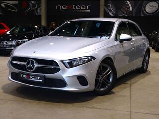 MERCEDES-BENZ A-KLASSE 180 d 7GTRONIC *FULL LED-NAVI-WIDESCREEN-PARKTRONIC*