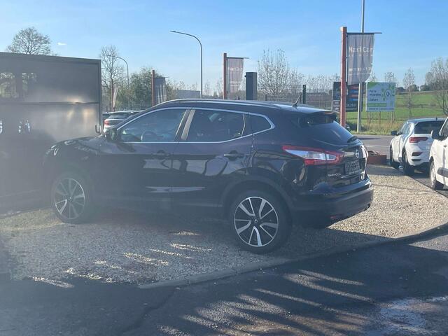 Nissan Qashqai 1.5 dCi 2WD Tekna/Toit panora. / Caméra 360°