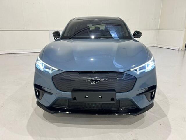Ford Mustang Mach-E  Mach E - GT - Vapor Blue 