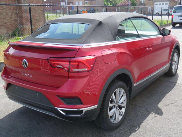 Volkswagen T-ROC TSI Style - Navi - Parkeerhulp - Alu - Windscherm