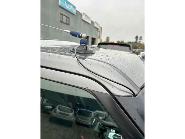 Land Rover Discovery 3.0 TDV6 lichtevracht met tal van extra's zie foto