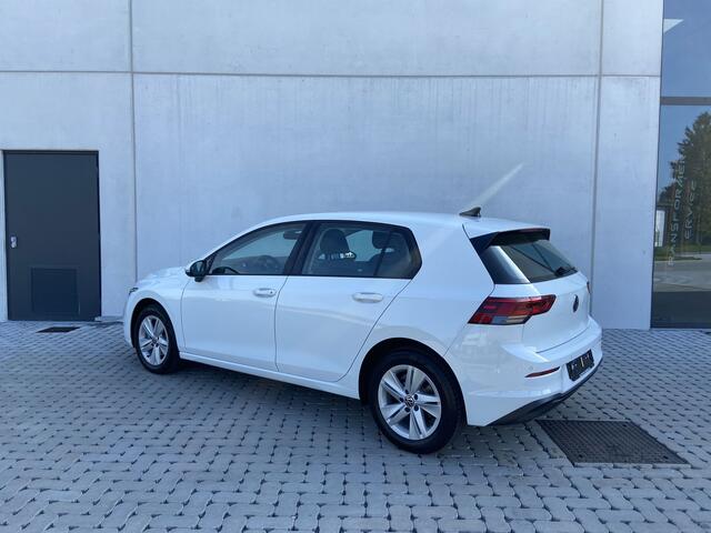 Volkswagen Golf 8