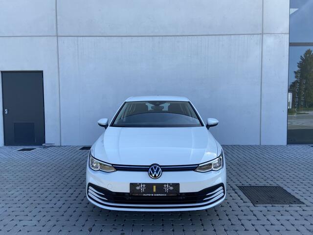 Volkswagen Golf 8