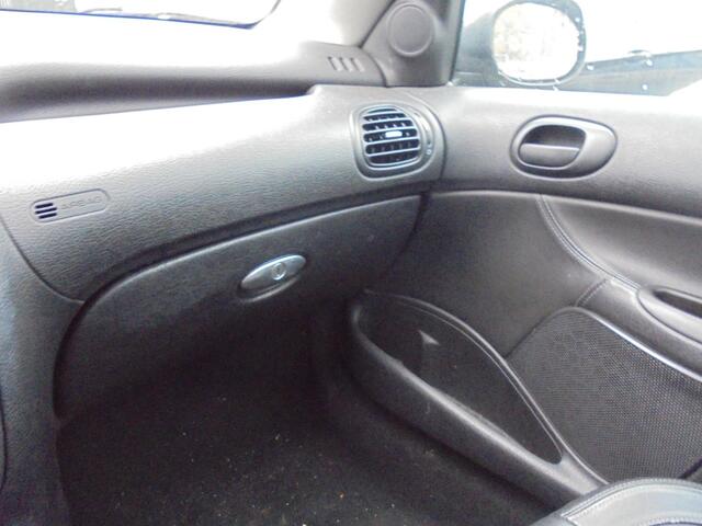 Peugeot 206 CC 1.6-16V