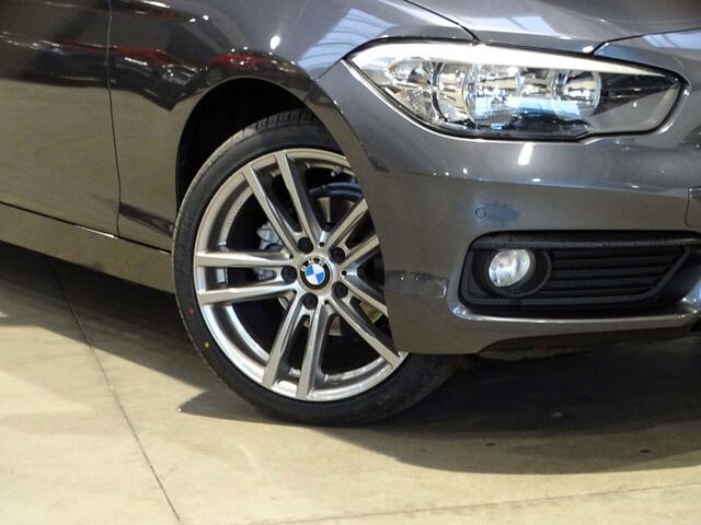 BMW 1-Serie 116 d Hatch NAVI-CRUISE-PARKING AV & AR