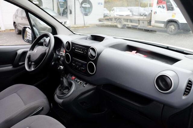 Peugeot Partner 1.6 hdi 3 places # Attache remorque 