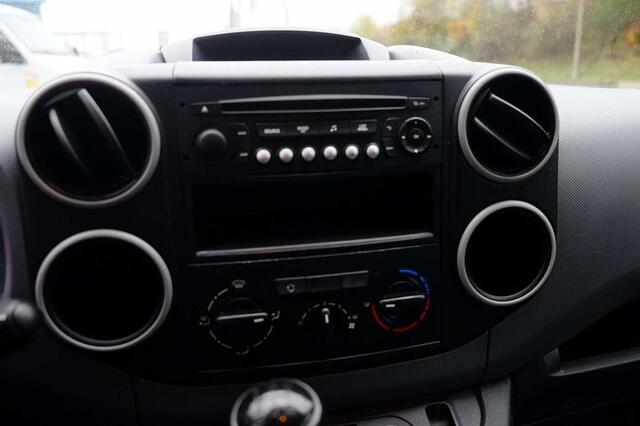 Peugeot Partner 1.6 hdi 3 places # Attache remorque 
